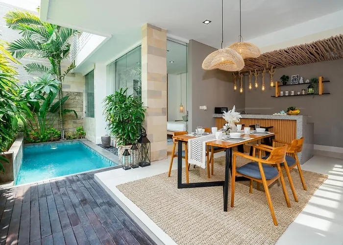Zeta Villa - Newly Renovated 2Br In Seminyak Legian
