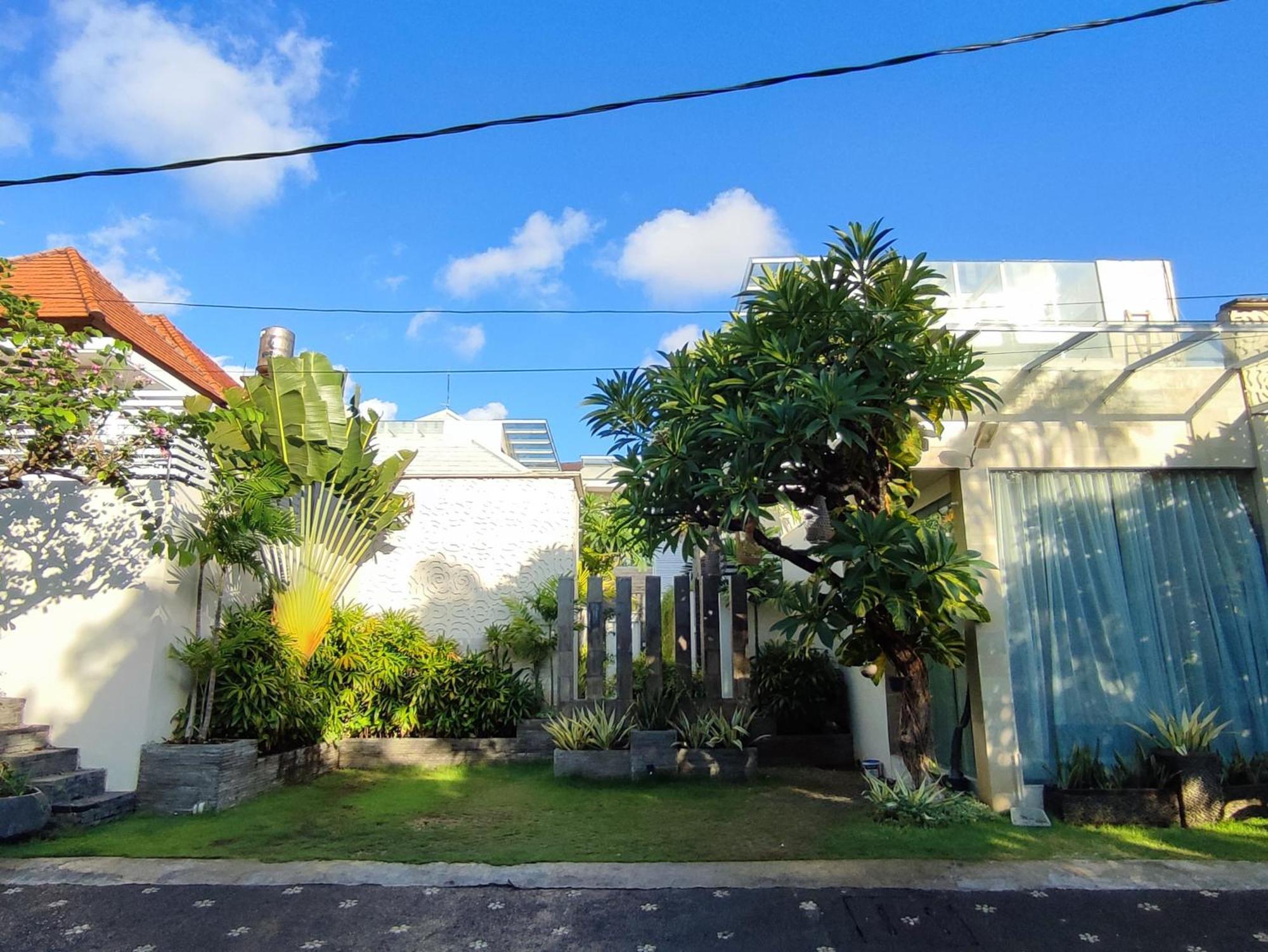 Zeta - Newly Renovated 2br In Legian Villa *