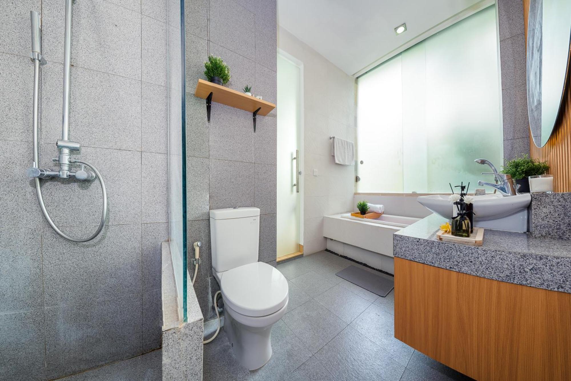 Zeta - Newly Renovated 2br In Legian